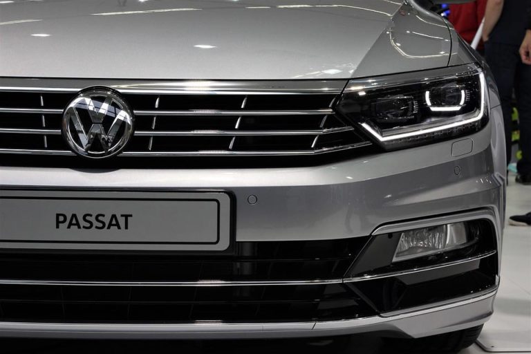 Volkswagen Passat leasing – elegancja na szosie