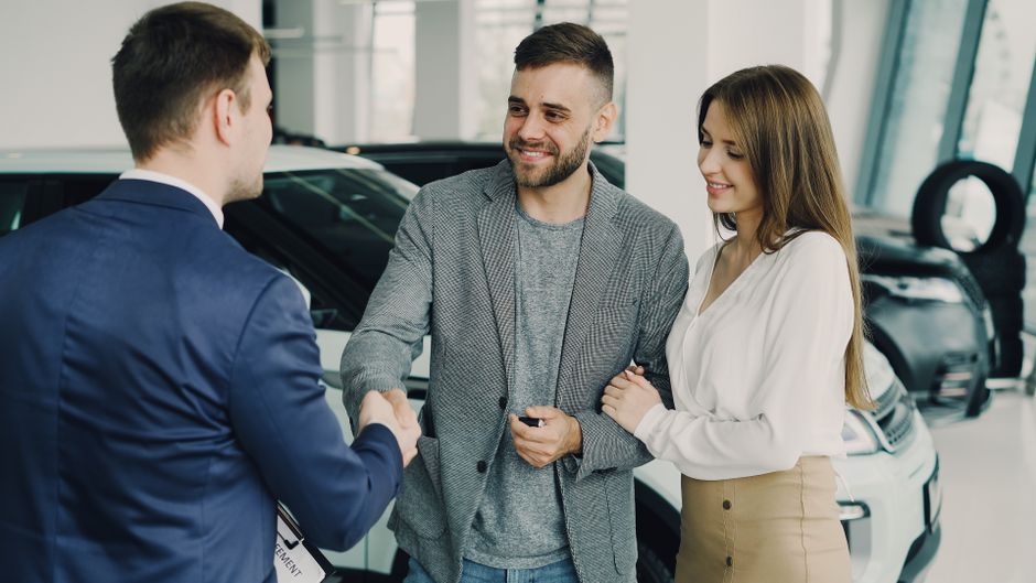 Leasing czy kredyt na używany samochód – co wybrać w 2026 roku?